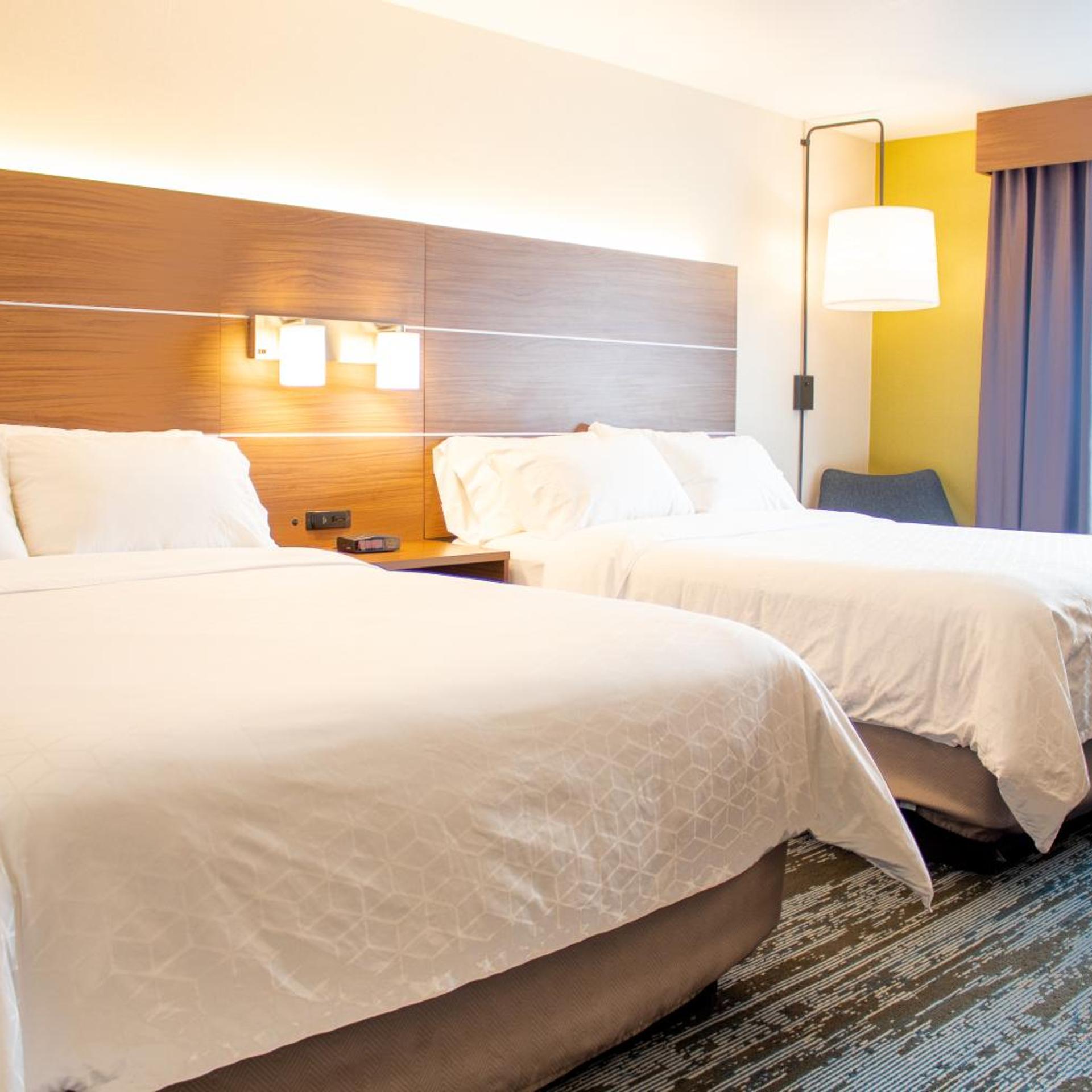 holiday inn express hotel and suites wausau by ihg