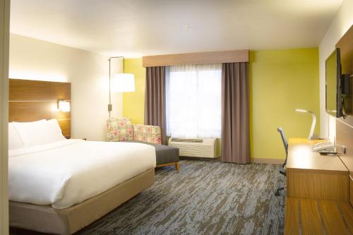 holiday inn express hotel and suites wausau by ihg
