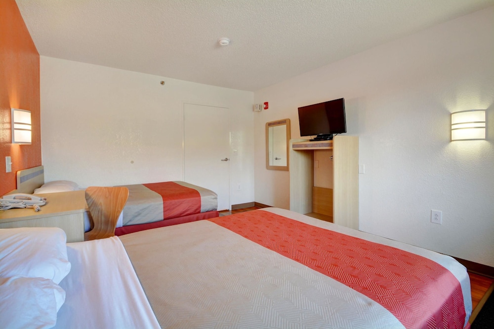 motel 6 wethersfield ct hartford