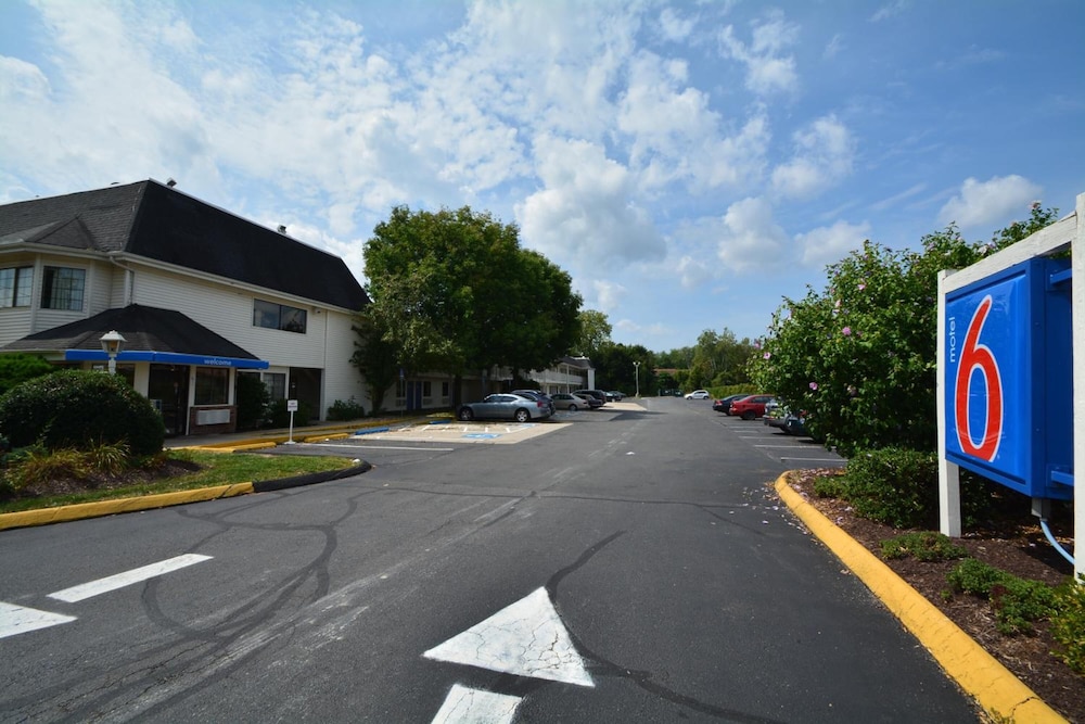 motel 6 wethersfield ct hartford