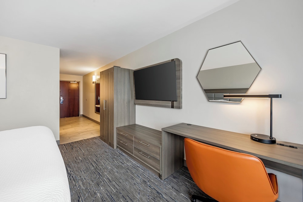 holiday inn express white house by ihg
