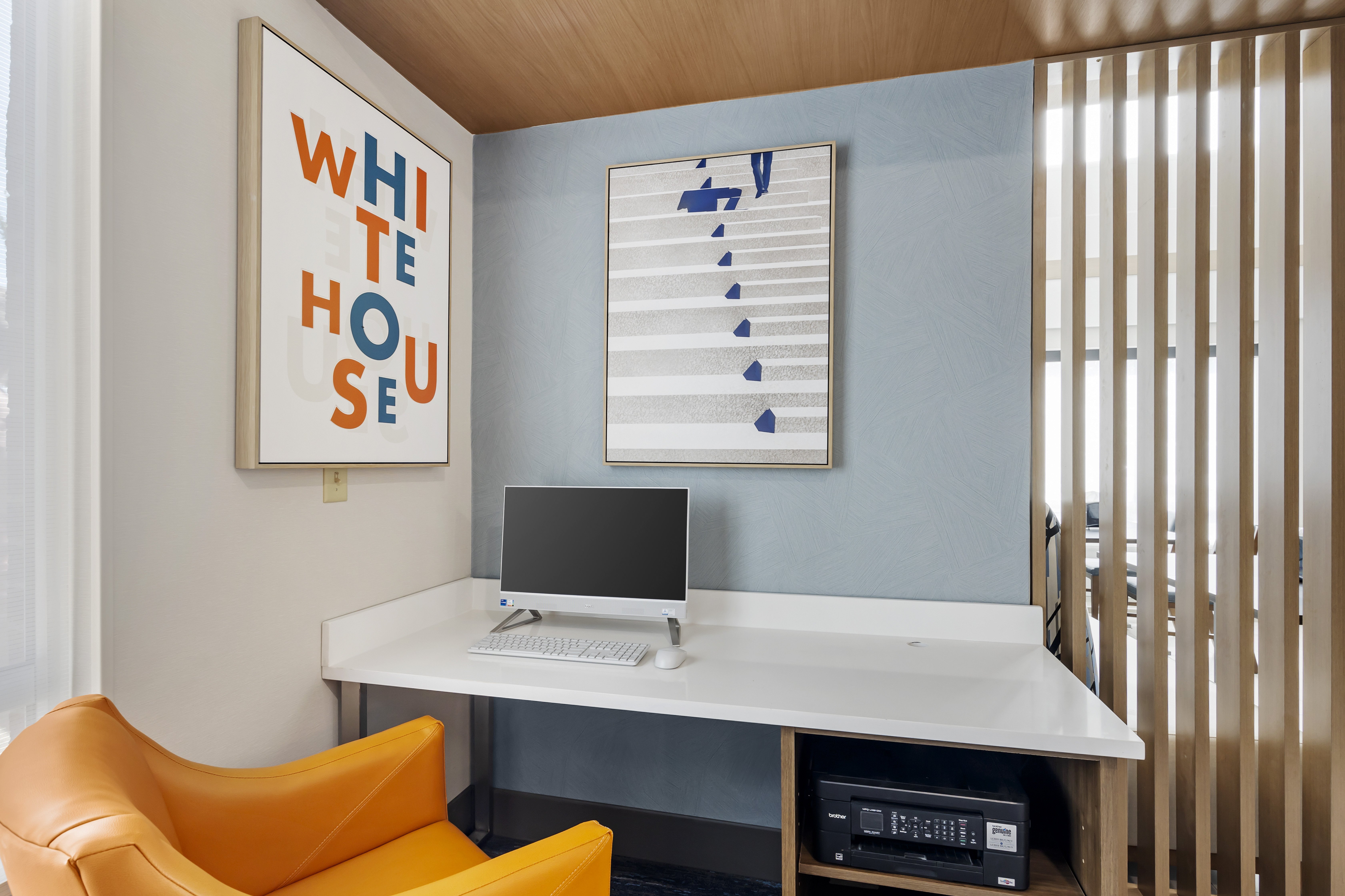 holiday inn express white house by ihg