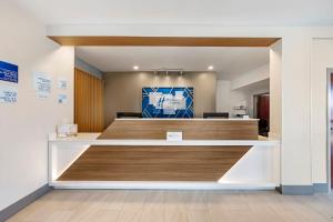holiday inn express white house by ihg