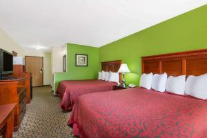 days inn and suites by wyndham wichita
