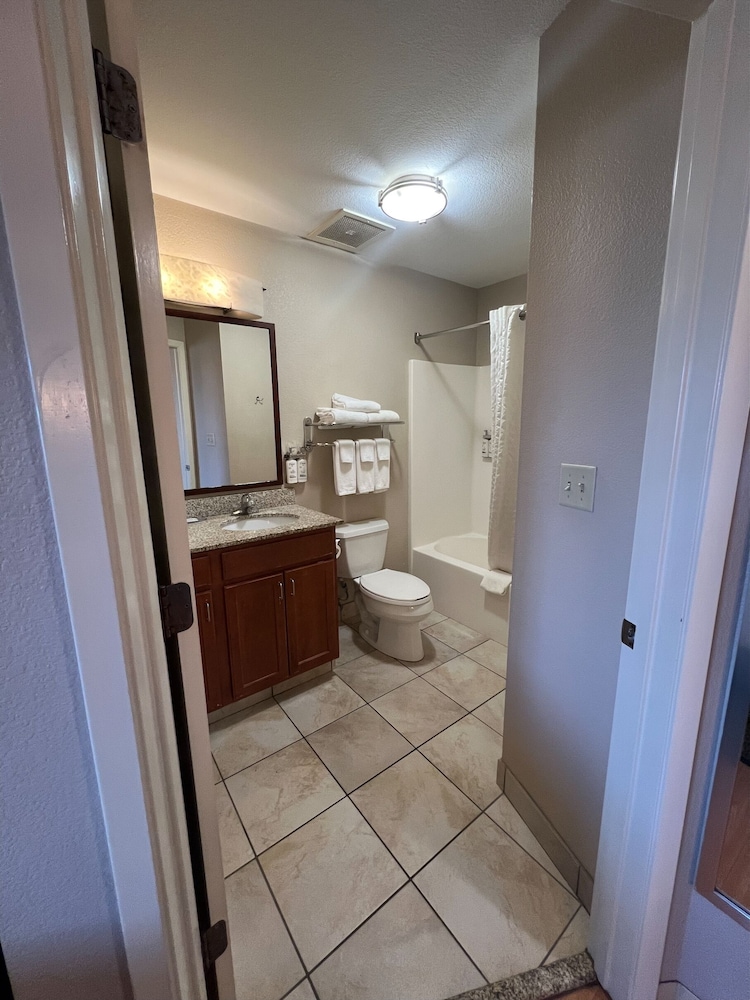 candlewood suites wichita falls at maurine street by ihg