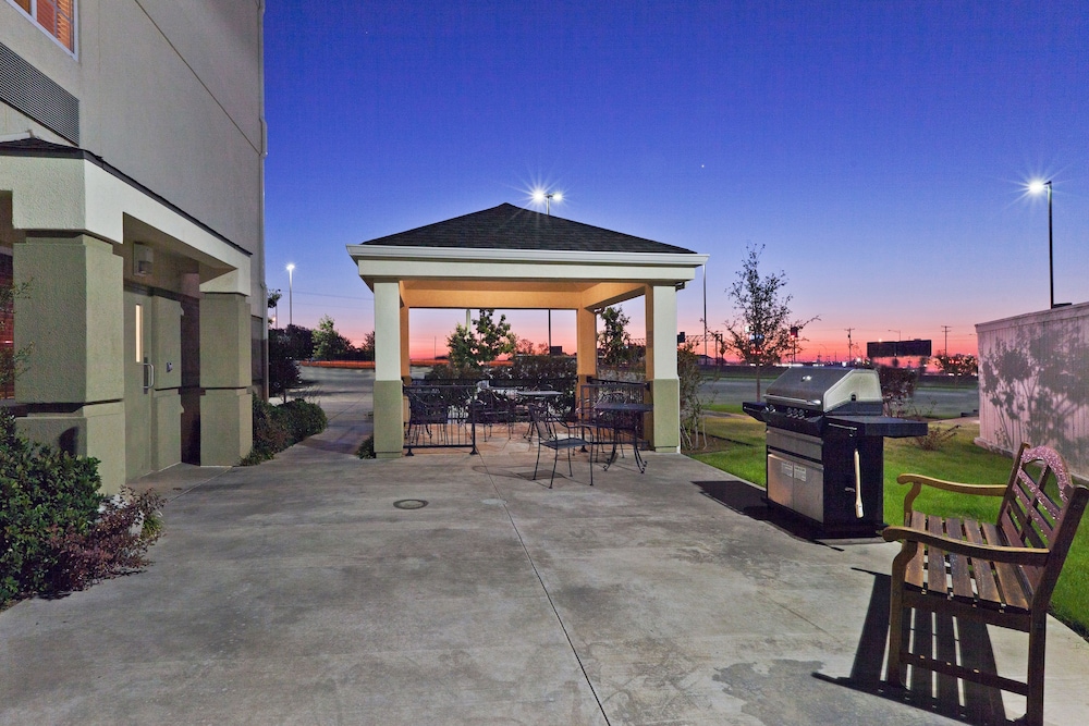 candlewood suites wichita falls at maurine street by ihg