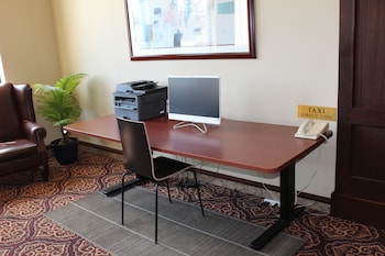 divya sutra plaza and conference centre calgary airport