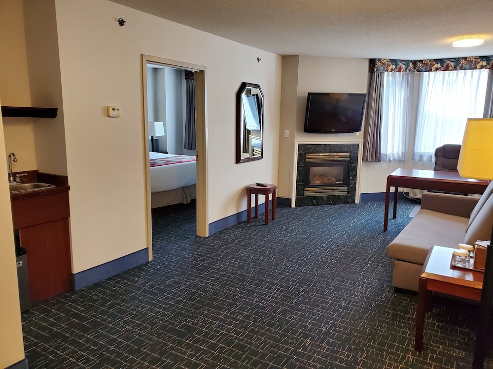 divya sutra plaza and conference centre calgary airport