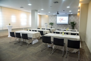 hotel perla spondylus