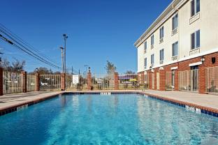holiday inn express hotel and suites ozona by ihg