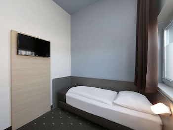 bandb hotel berlin airport