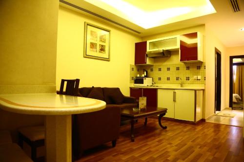 sanam hotel suites