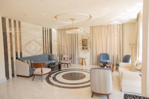 sanam hotel suites