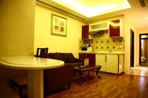 sanam hotel suites