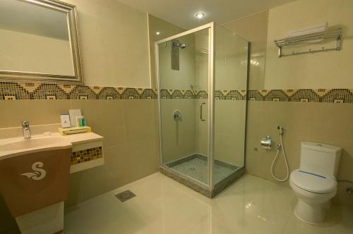 sanam hotel suites