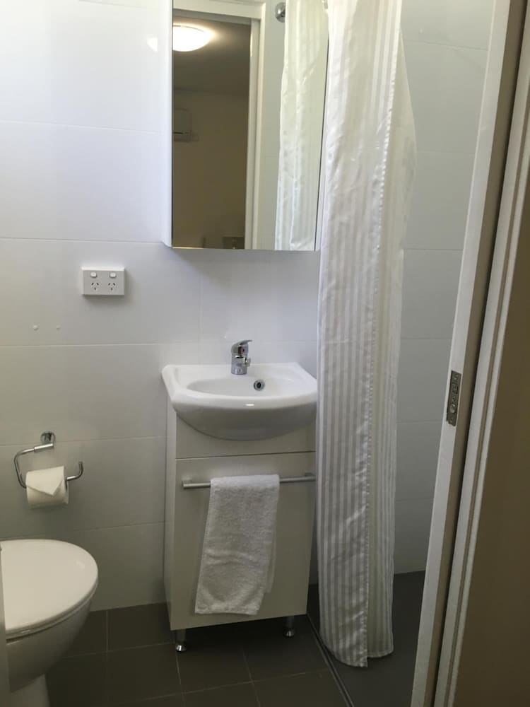 hotel gracelands