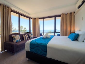 Bayview Tower,Queensland>>Capricorn,4 star