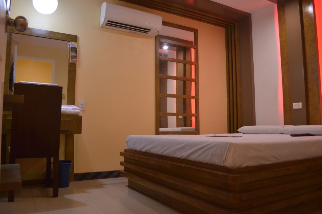 Hotel Sogo Pasay Rotonda,Parañaque>>Manila,2 star