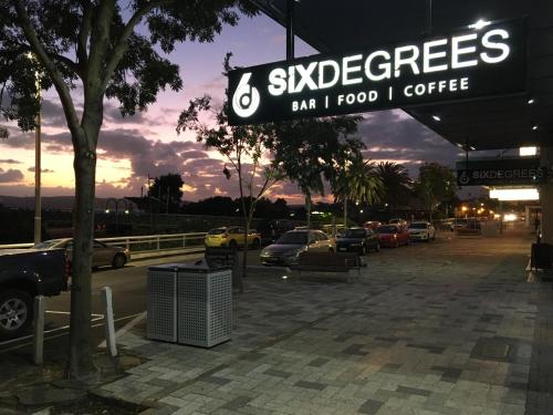 six degrees boutique hotel