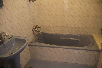 Hotel Lake Side,Gandaki>>Pokhara,3 star