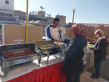 merryland hotel luxor