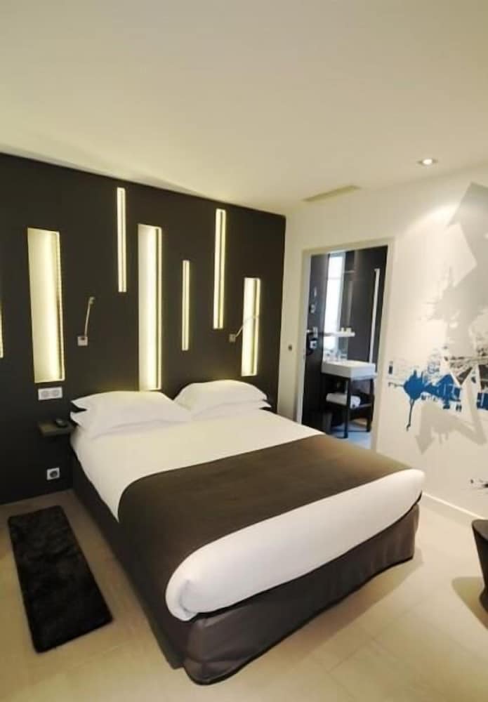 hotel arc de triomphe etoile