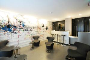 Hotel Arc De Triomphe Etoile,Batignolles>>Arc De Triomphe,4 star