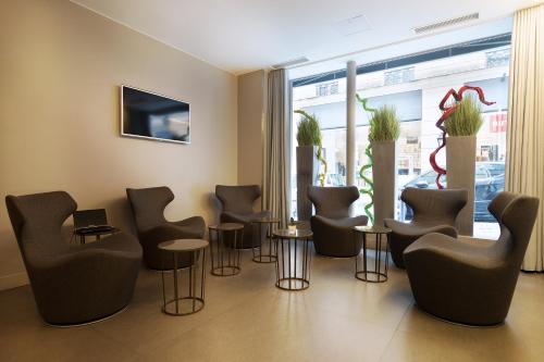 Hotel Arc De Triomphe Etoile,Batignolles>>Arc De Triomphe,4 star