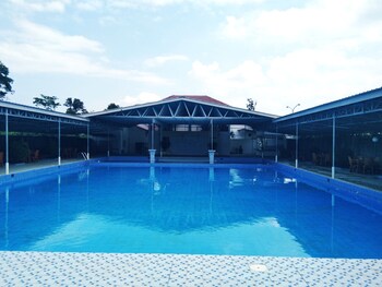grand zuri lahat