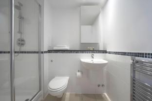 marlin apartments london city queen street