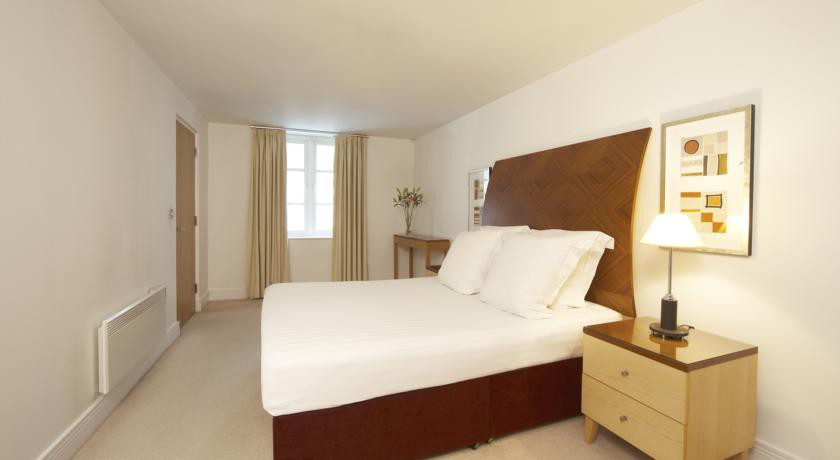 marlin apartments london city queen street