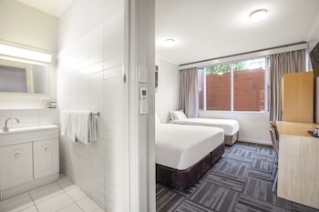 meadow inn hotel motel