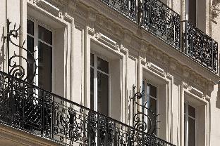 La Demeure Montaigne,Near Arc De Triomphe,5 star