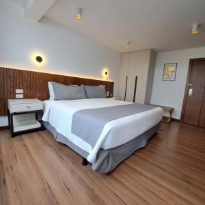 hotel ajavi