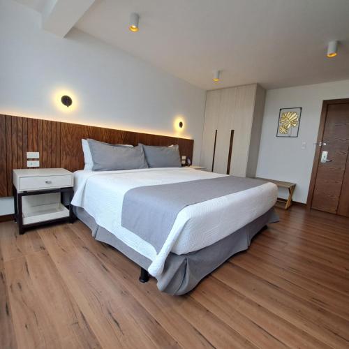 hotel ajavi