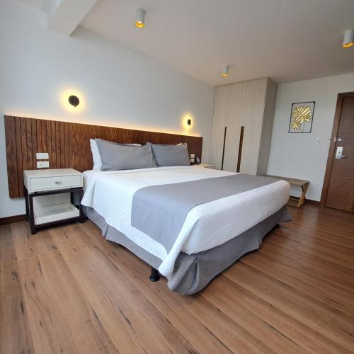 hotel ajavi