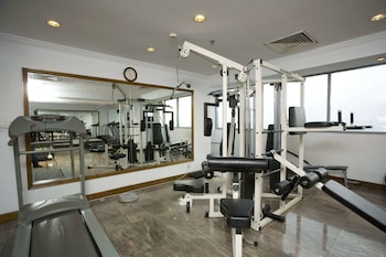 hotel sarina