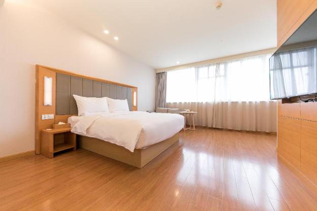 ji hotel hefei 1912 bar street