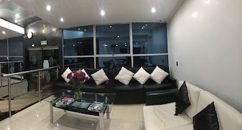 Hotel Ejecutivo Embajada,Calle 24B No 44A-22,3 star