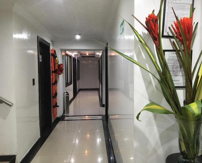 hotel ejecutivo embajada