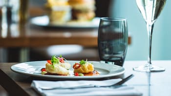 clayton hotel manchester airport