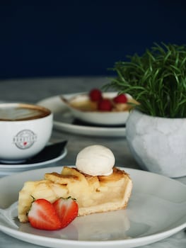 clayton hotel manchester airport