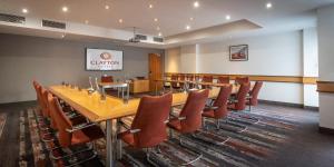 clayton hotel manchester airport