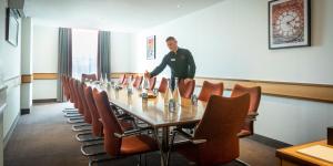 clayton hotel manchester airport