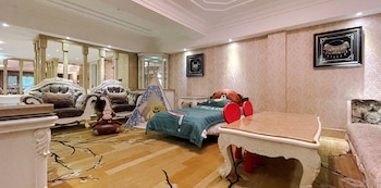 grand bravo guilin hotel