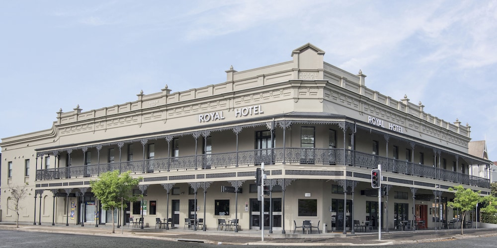 royal hotel randwick