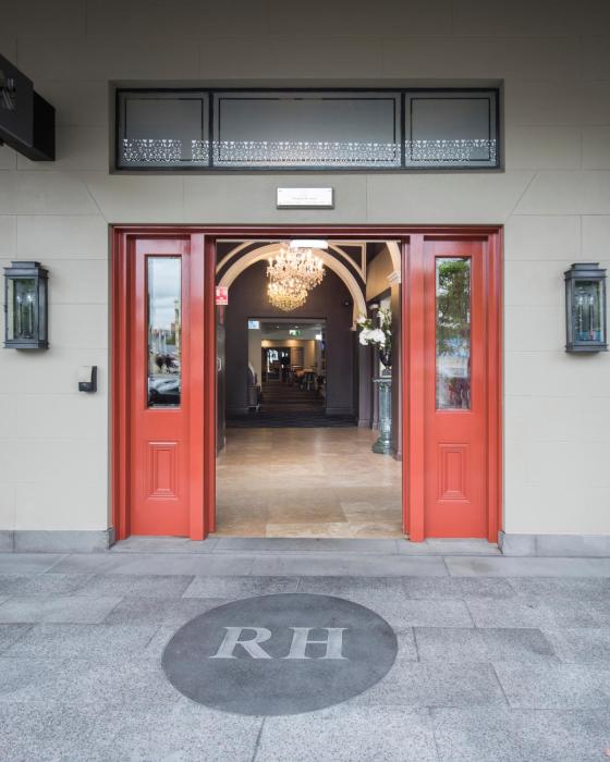 royal hotel randwick