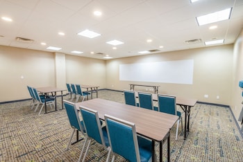 hampton inn belle vernon