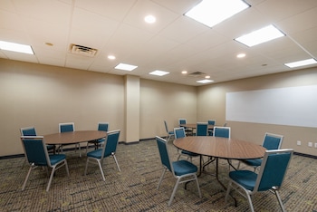 hampton inn belle vernon