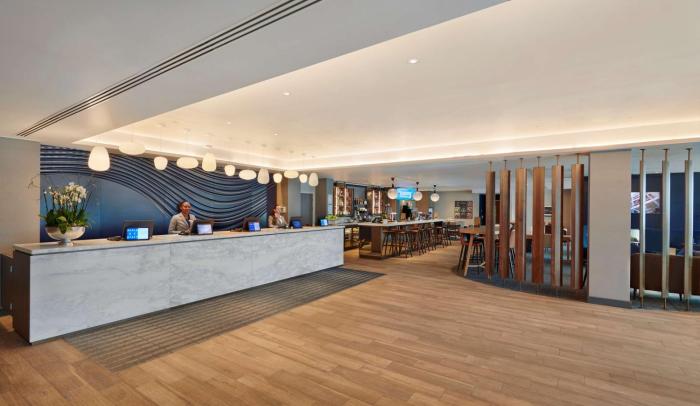 hyatt place london heathrow airport
